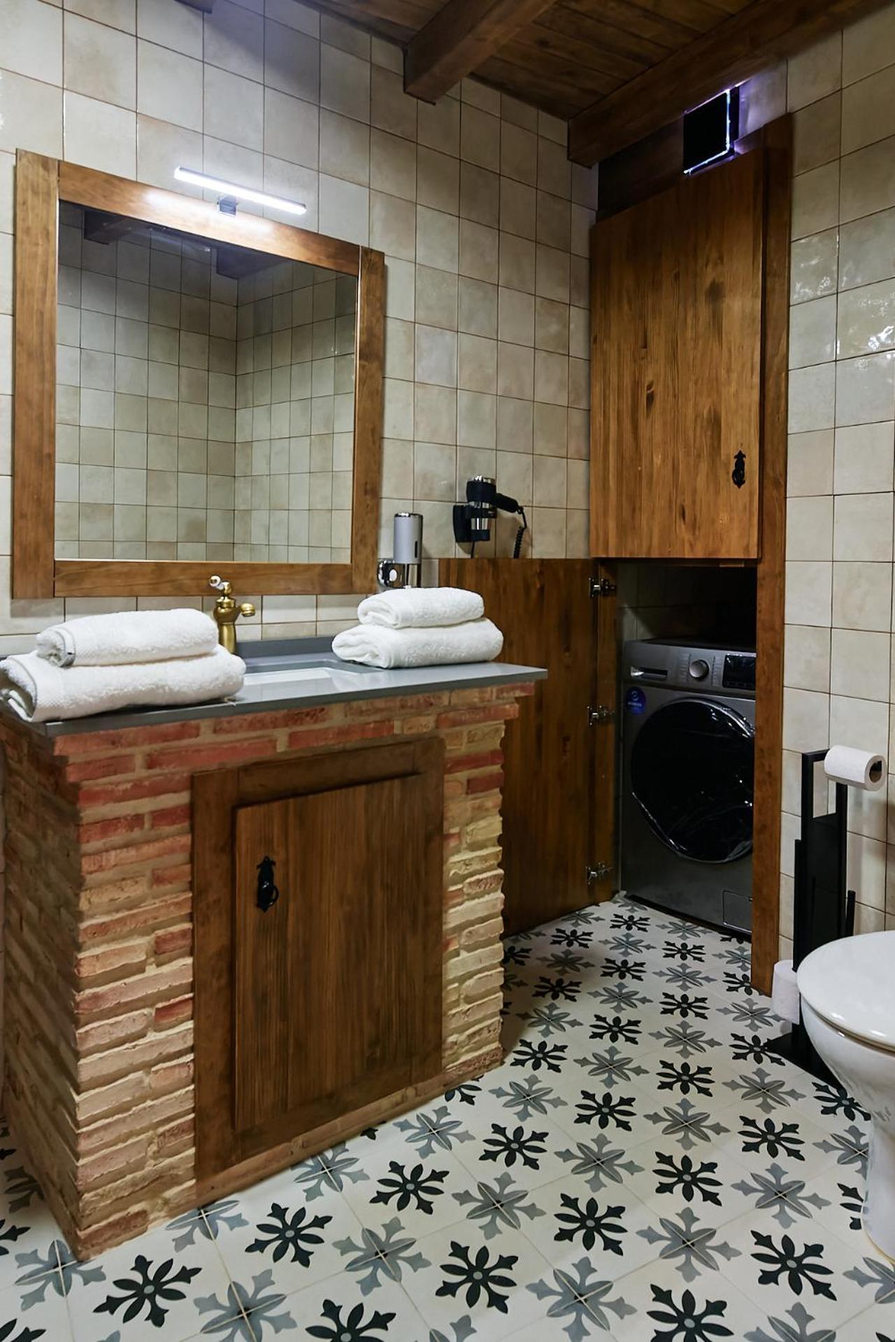 Apartamento Divino Morales Пласенсія Екстер'єр фото